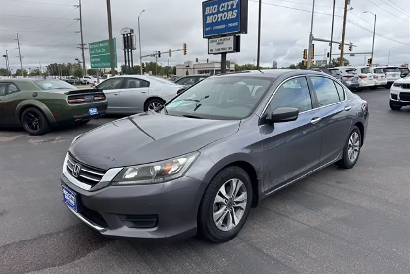 2014 Honda Accord LX photo 1