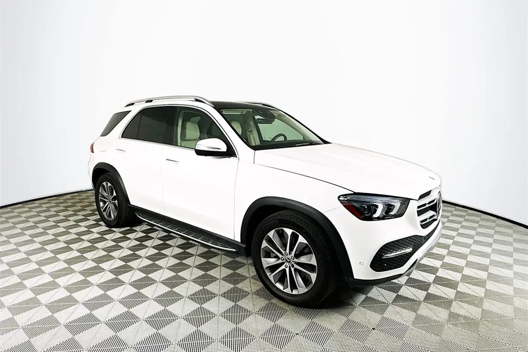 2022 Mercedes Benz GLE 450 4MATIC photo 1