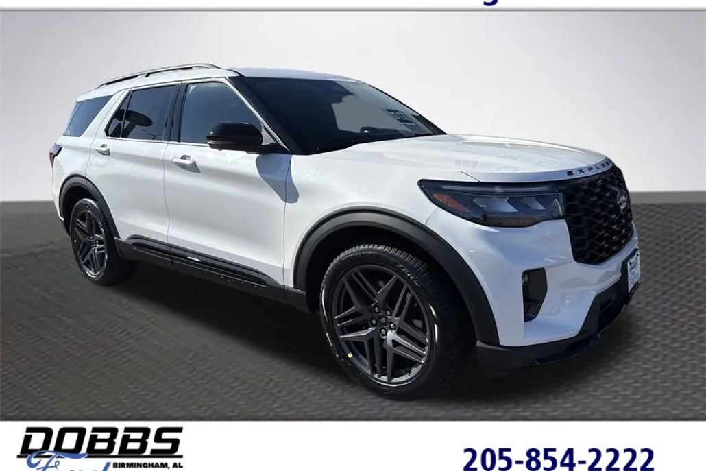 2025 Ford Explorer ST photo 1