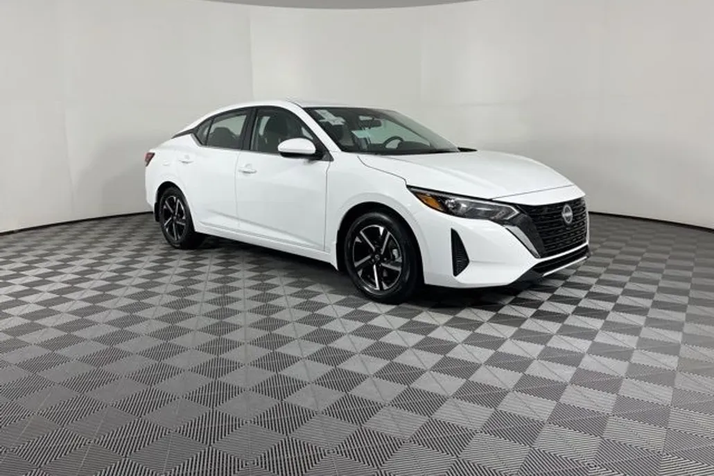 2025 Nissan Sentra SV photo 1