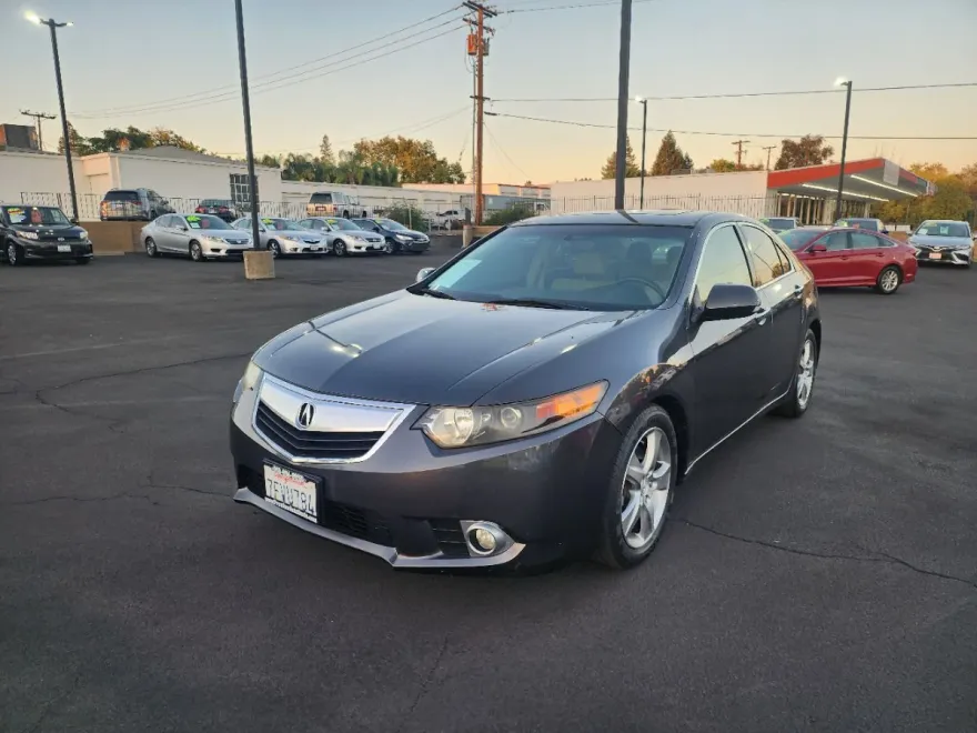 2013 Acura TSX photo 1