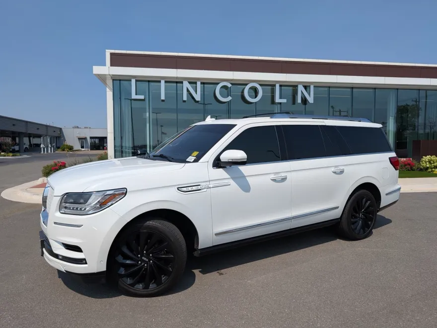 2020 Lincoln Navigator L Reserve photo 1