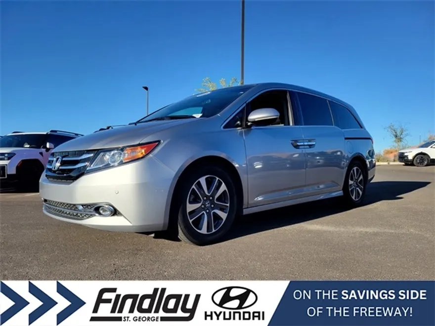 2016 Honda Odyssey Touring Elite photo 1