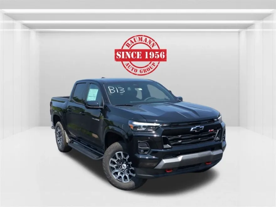 2026 Chevrolet Colorado Z71 photo 1