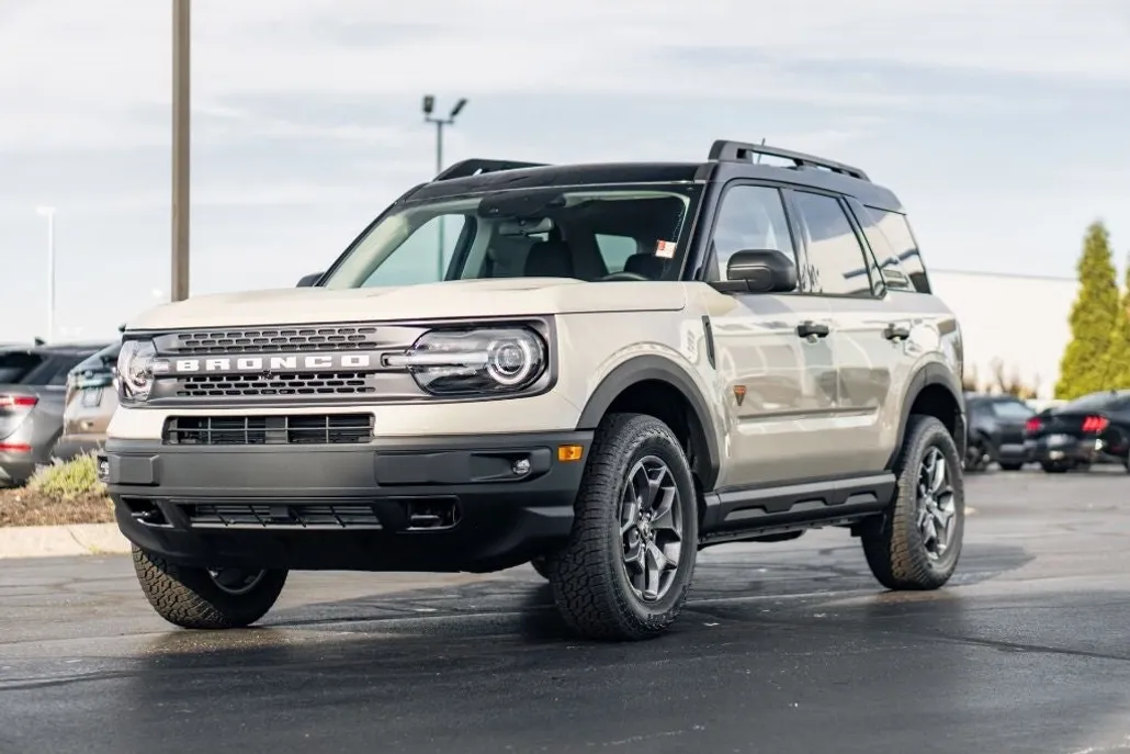 2024 Ford Bronco Sport Badlands photo 1