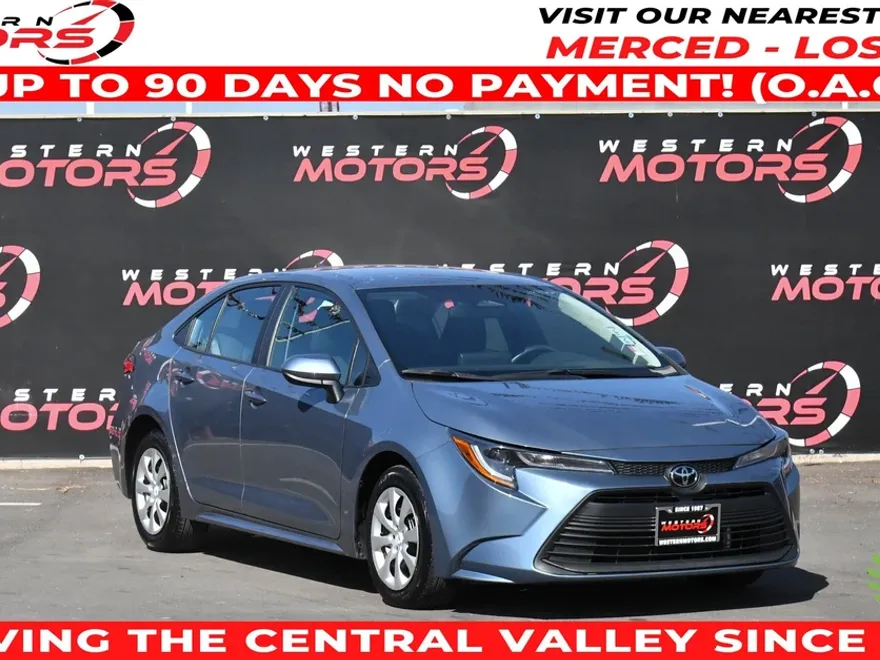 2024 Toyota Corolla LE photo 1