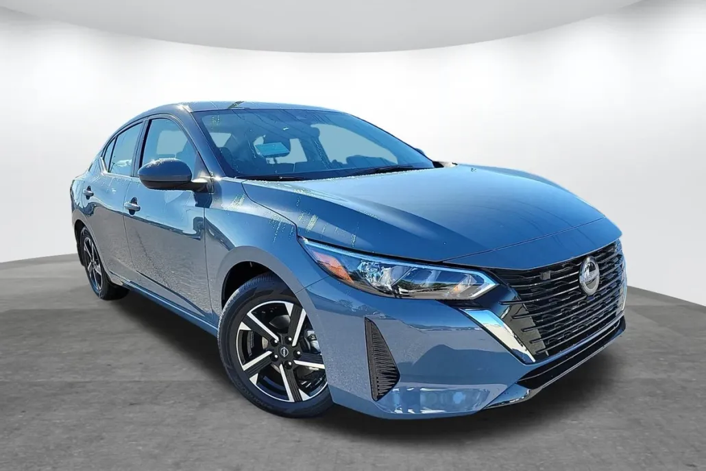 2025 Nissan Sentra SV photo 1
