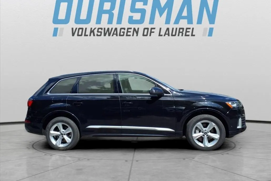 2023 Audi Q7 45 Premium photo 1