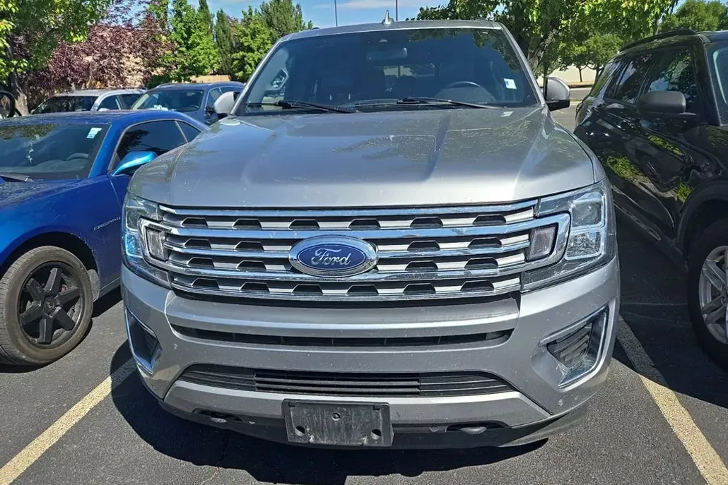 2021 Ford Expedition MAX Limited photo 1