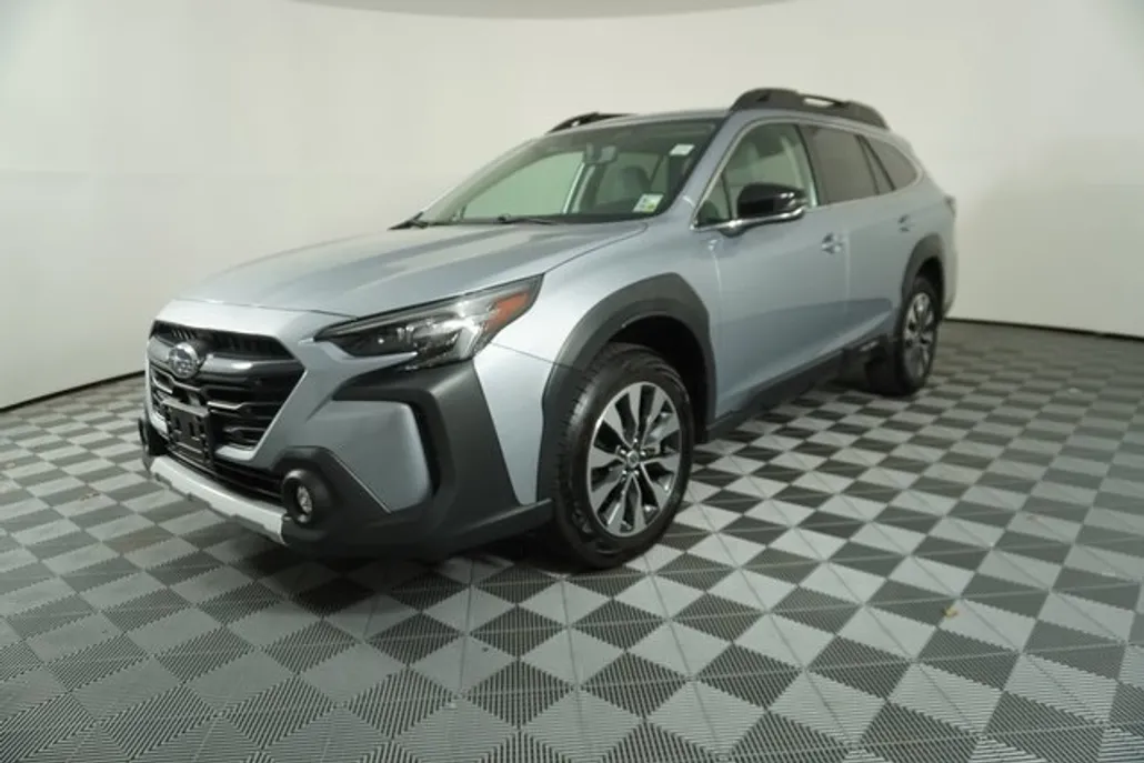 2024 Subaru Outback Limited photo 1