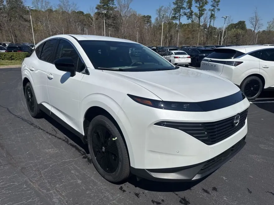 2025 Nissan Murano SV photo 1