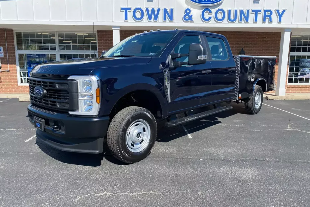 2025 Ford F-250 XL photo 1