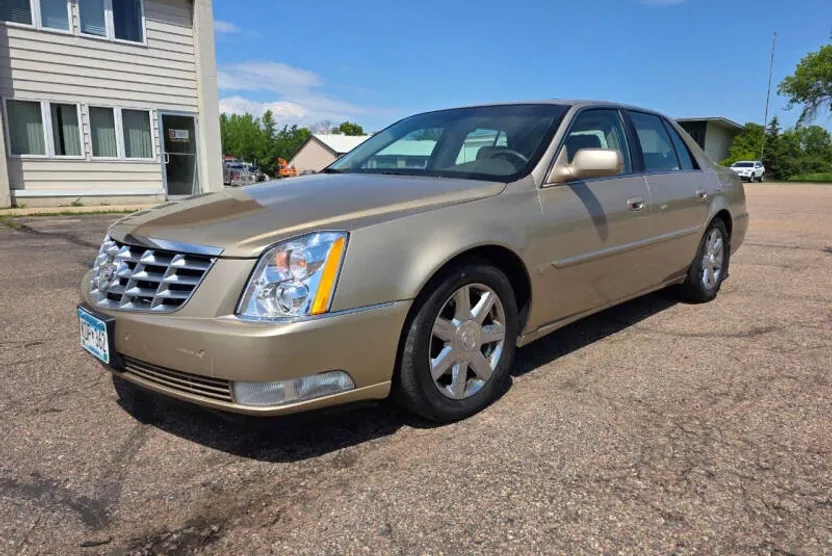 2006 Cadillac DTS Luxury photo 1