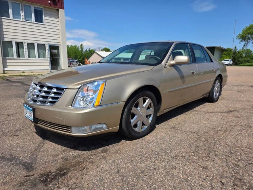 2006 Cadillac DTS Luxury photo 1