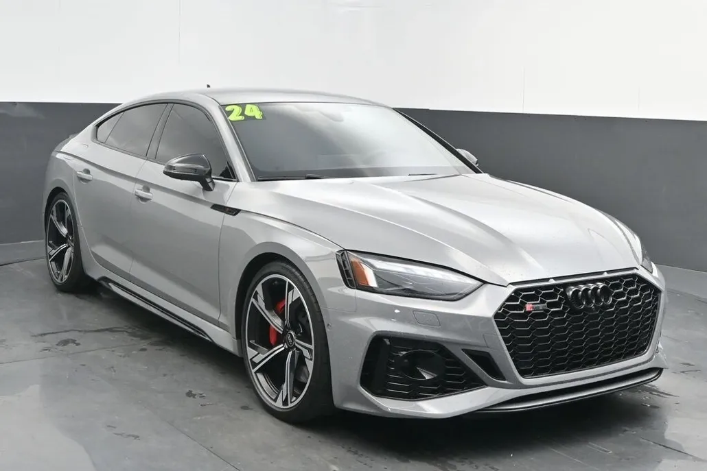 2024 Audi RS 5 photo 1