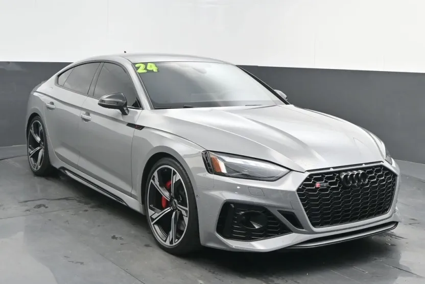 2024 Audi RS 5 photo 1