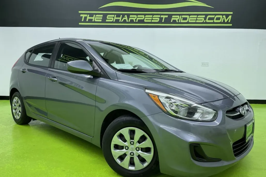2017 Hyundai Accent SE photo 1