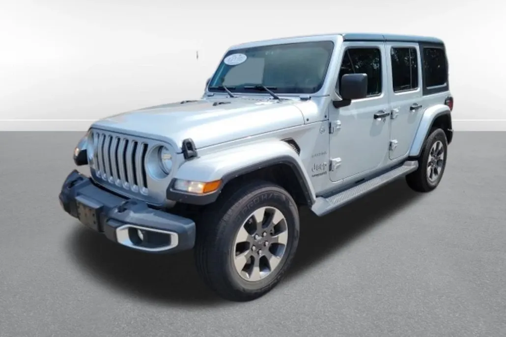 2022 Jeep Wrangler Unlimited Sahara photo 1