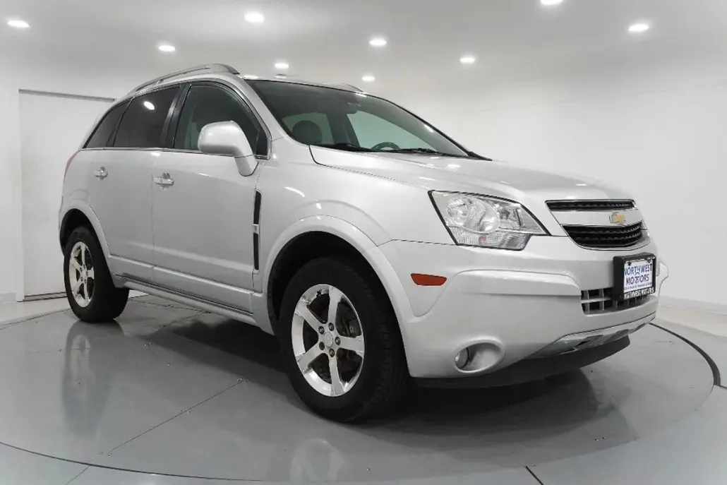 2012 Chevrolet Captiva LTZ Sport photo 1