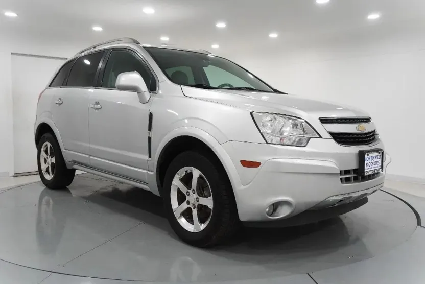 2012 Chevrolet Captiva LTZ Sport photo 1