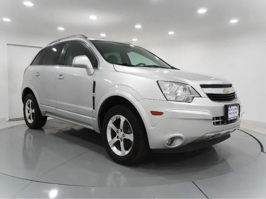 2012 Chevrolet Captiva LTZ Sport photo 1