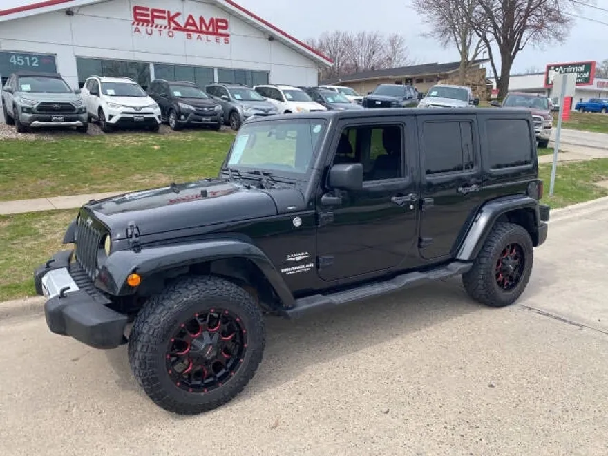 2011 Jeep Wrangler Unlimited Sahara photo 1