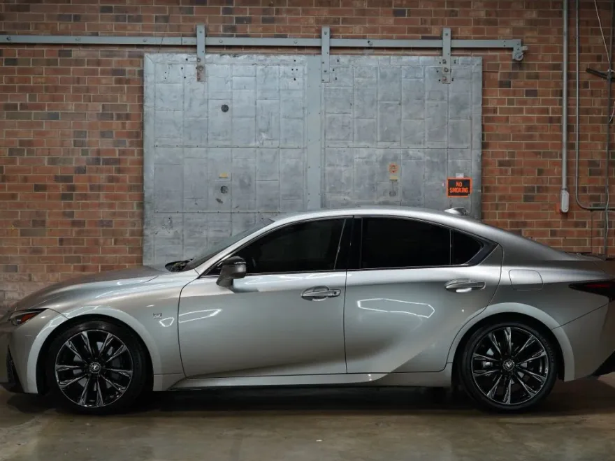 2021 Lexus IS 350 F SPORT photo 1