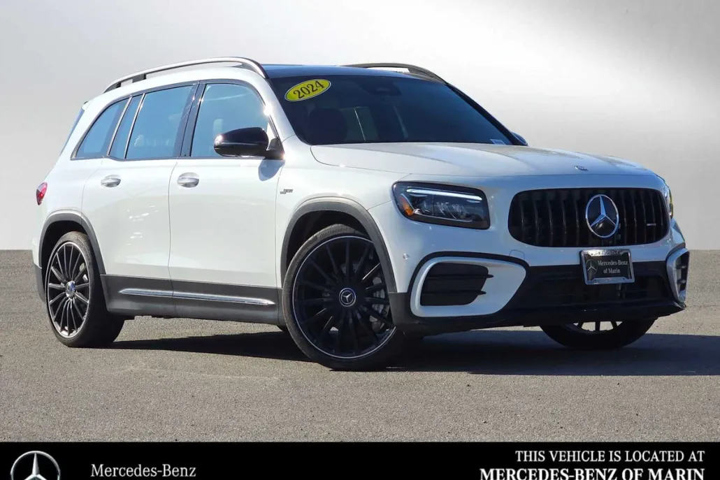 2024 Mercedes Benz GLB AMG 35 photo 1