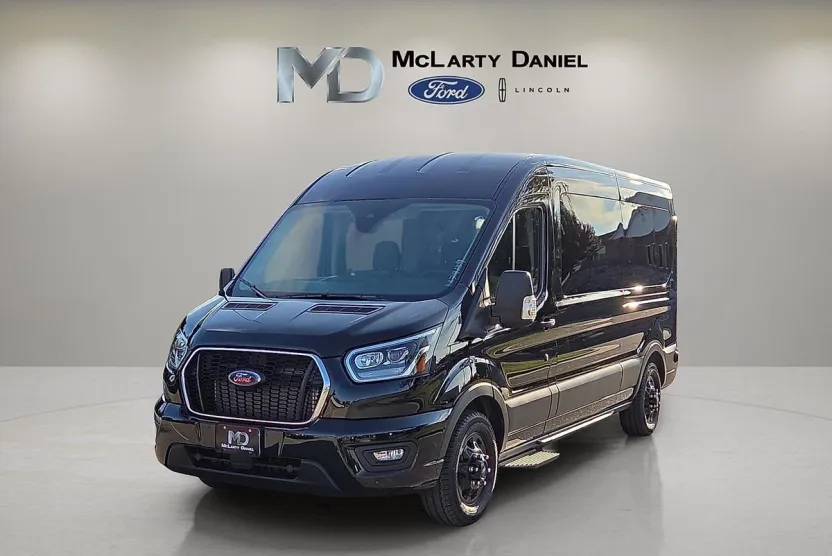 2025 Ford Transit photo 1