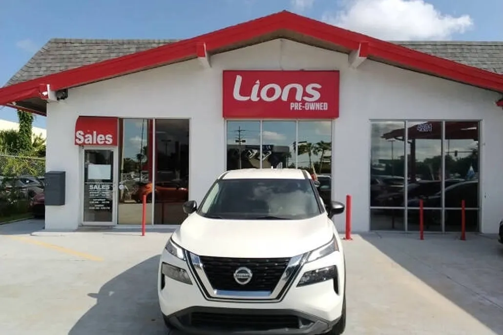 2021 Nissan Rogue S photo 1