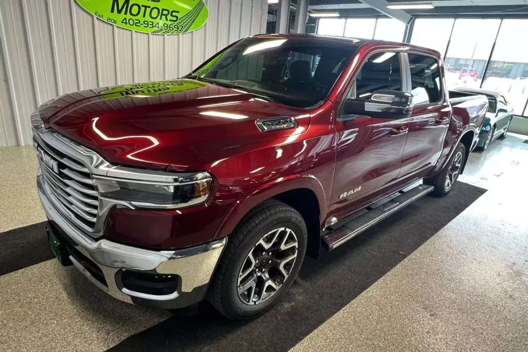 2025 Ram 1500 Laramie photo 1