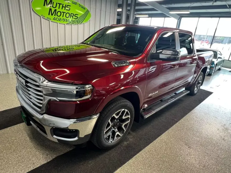 2025 Ram 1500 Laramie photo 1