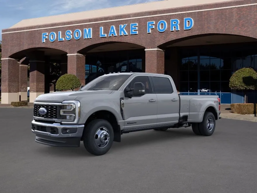 2026 Ford F-350 Lariat photo 1