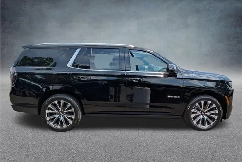 2025 Chevrolet Tahoe High Country photo 1