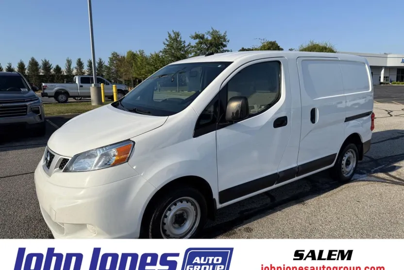 2020 Nissan NV200 S photo 1