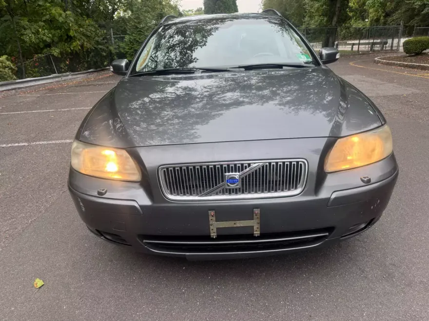 2007 Volvo V70 2.4 photo 1