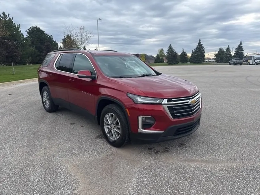 2023 Chevrolet Traverse 1LT photo 1