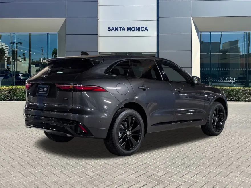 2026 Jaguar F-PACE P250 R-Dynamic S photo 1