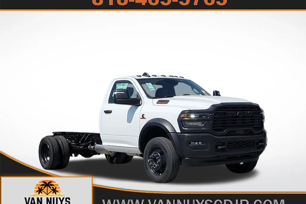 2025 Ram 4500 Tradesman photo 1