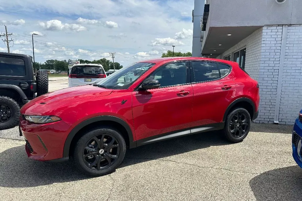 2024 Dodge Hornet GT photo 1