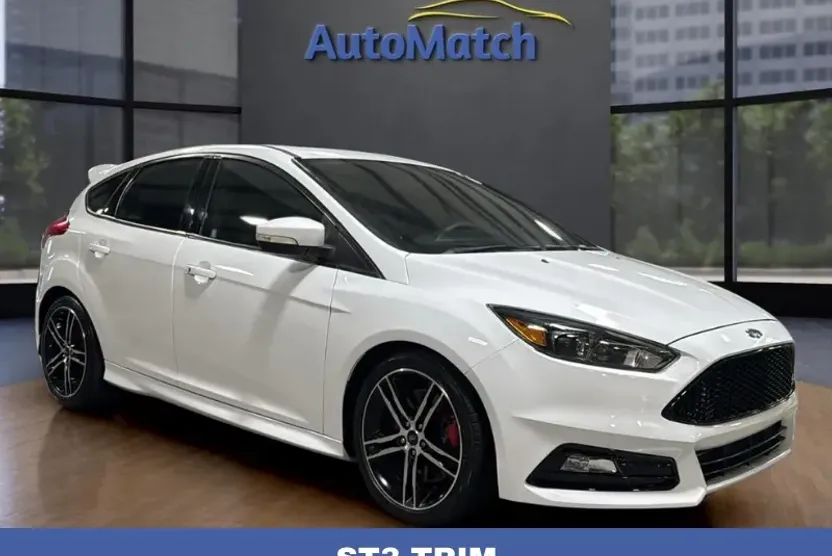 2017 Ford Focus ST photo 1