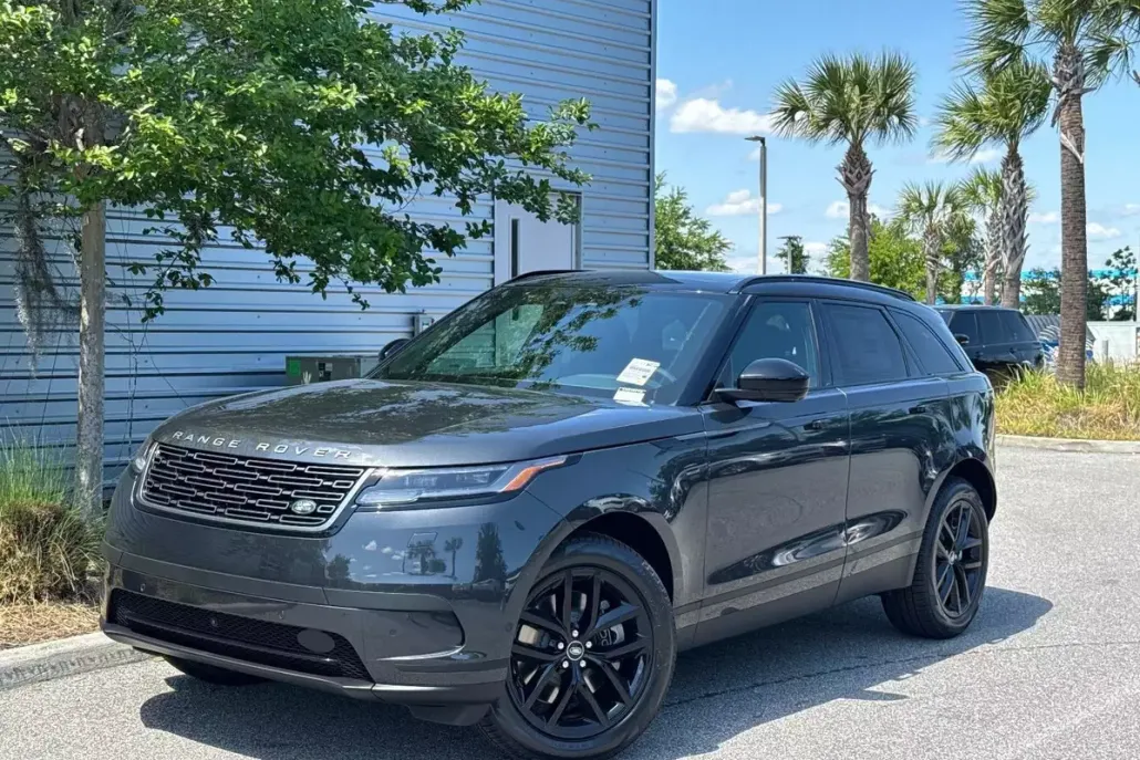 2026 Land Rover Range Rover Velar S photo 1
