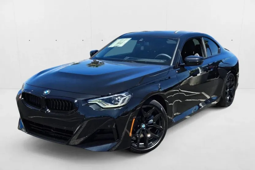 2025 Bmw 230i Coupe photo 1