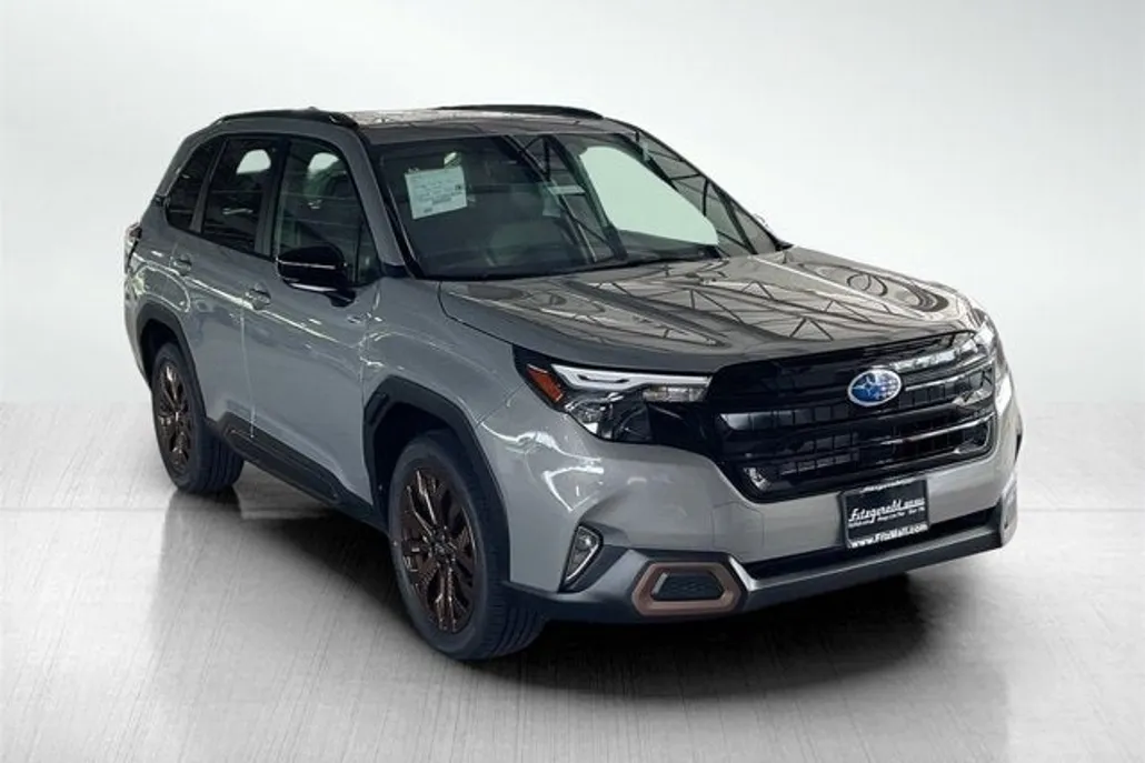 2025 Subaru Forester Sport photo 1