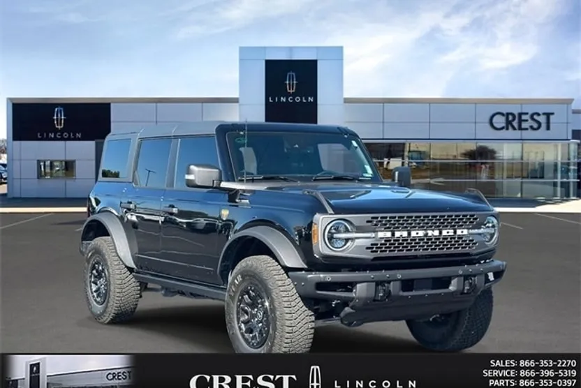 2024 Ford Bronco Badlands photo 1
