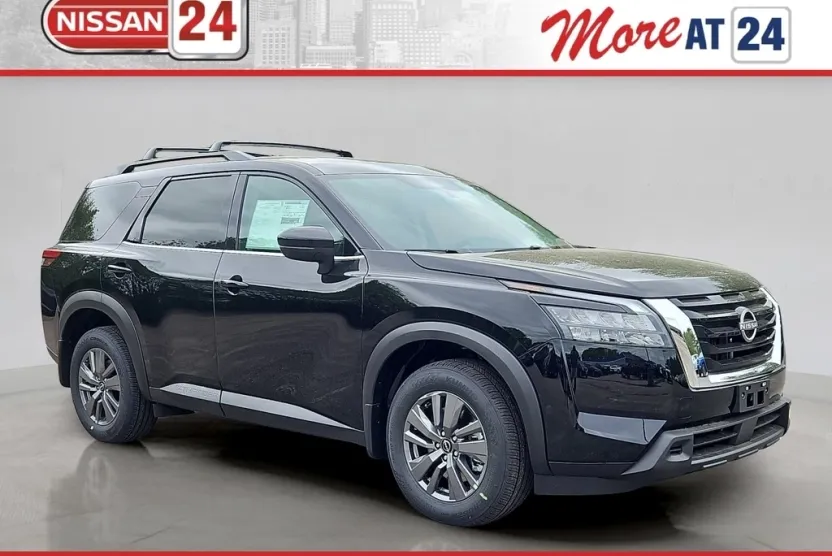 2025 Nissan Pathfinder SV photo 1
