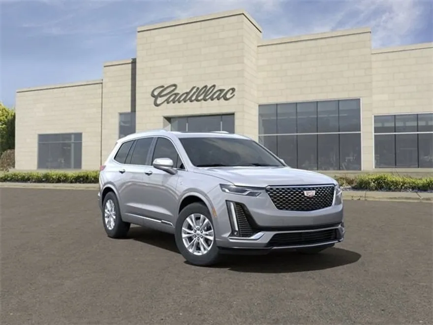 2025 Cadillac XT6 Luxury photo 1