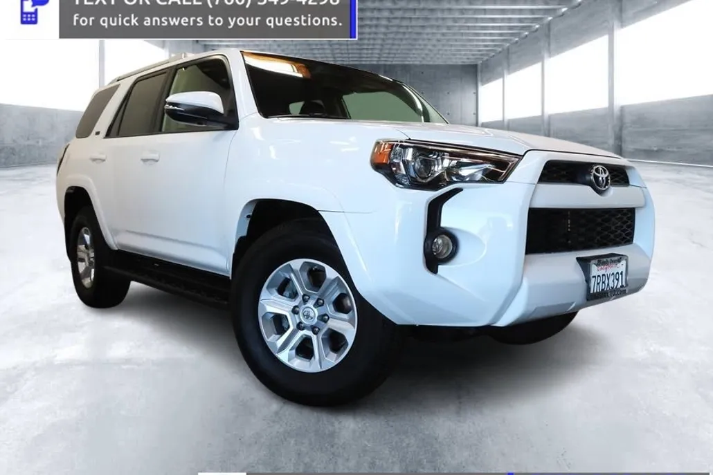 2016 Toyota 4Runner SR5 Premium photo 1