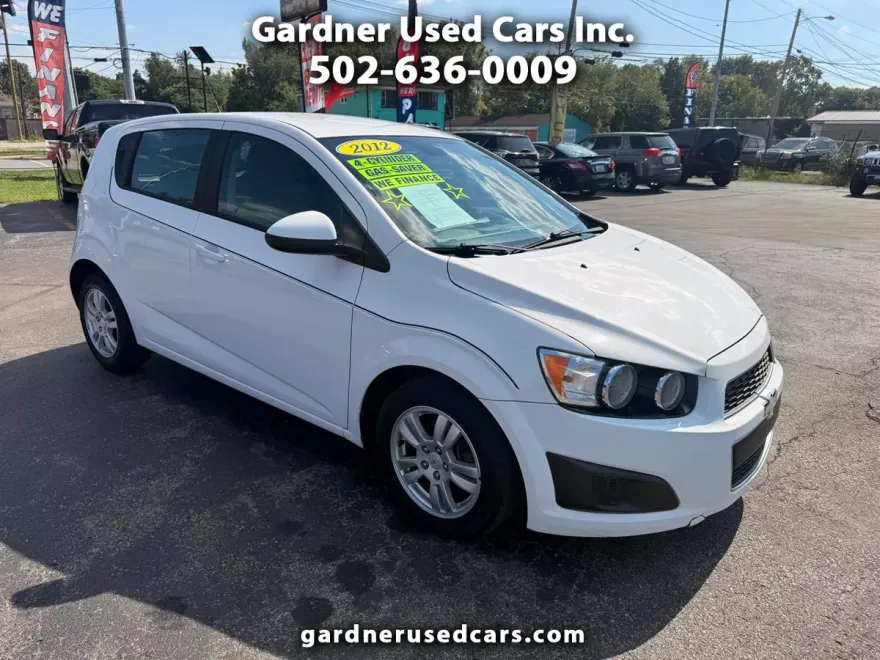 2012 Chevrolet Sonic LS photo 1