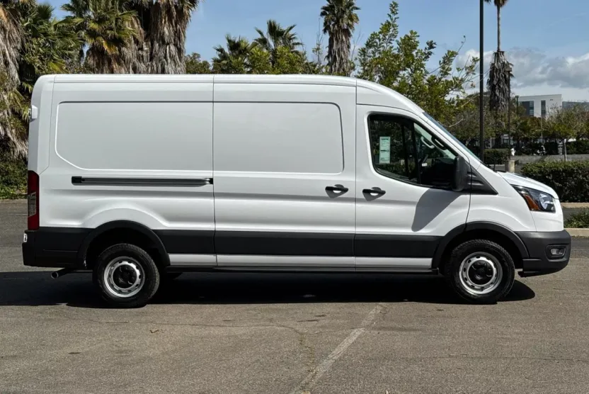 2025 Ford Transit Cargo Van photo 1